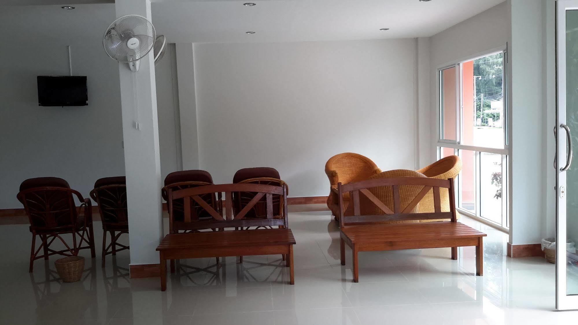 N.D.Hotel Ko Lanta 外观 照片