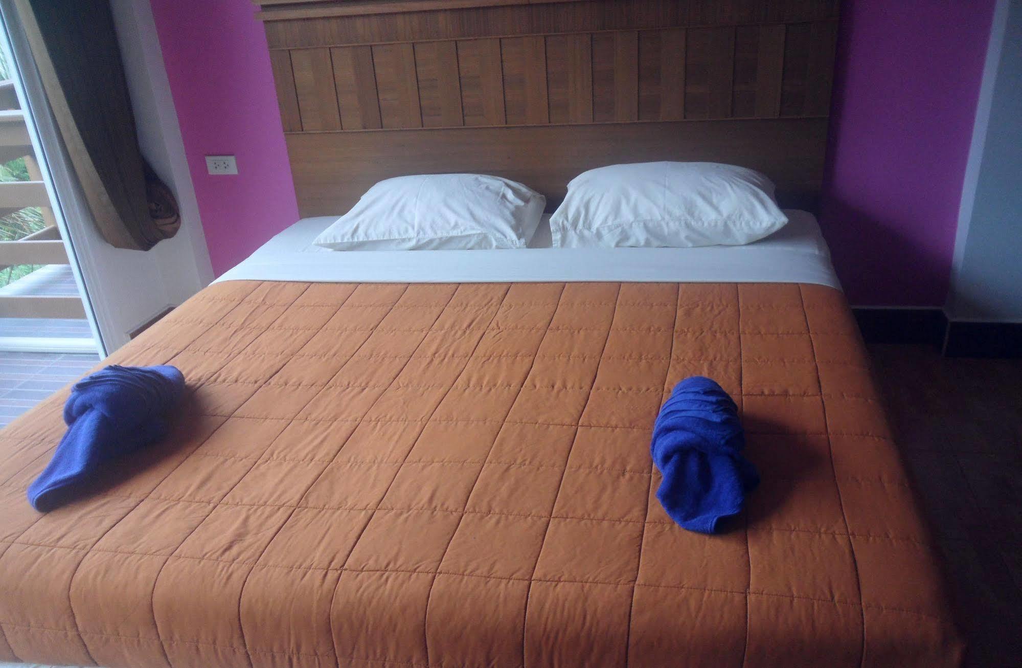 N.D.Hotel Ko Lanta 外观 照片